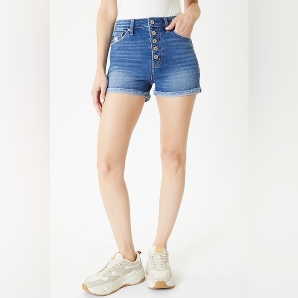 NWT KanCan Women's High-Rise Button Cuff Denim Shorts Sz Large, Medium Wash - Picture 4 of 12